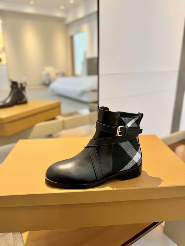 Burberry sz35-41 mnq1111